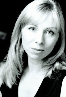 Carolyn Adair - კაროლინ ადეირი