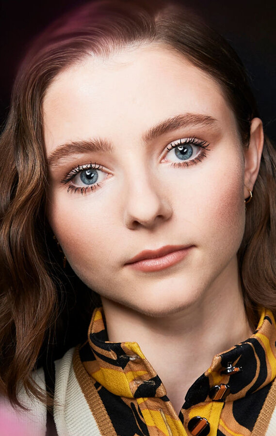 Thomasin McKenzie - ტომასინ მაქკენზი