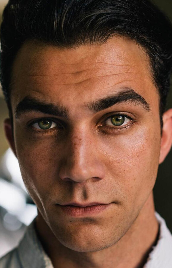 Luke Brandon Field - ლუკე ბრანდონ ფილდი