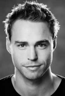 Andrew Steel - ენდრიუ სტილი