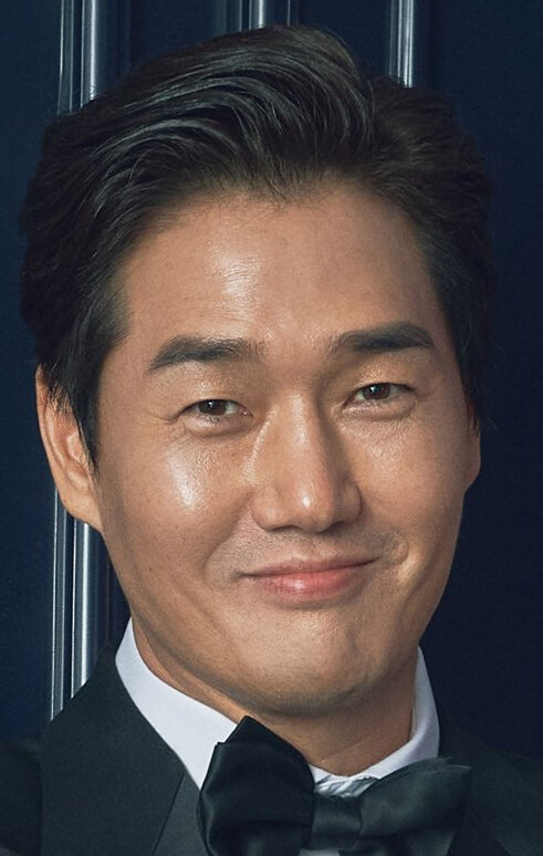 Yoo Ji-Tae - იო ჯი-ტაე