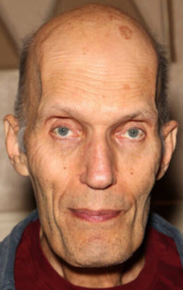 Carel Struycken - კარელ სტრუიკენი