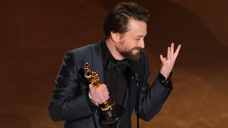 Роберт Дауни-мл. хвалит Юру Борисова, а Киран Калкин снова станет отцом: ключевые моменты «Оскара-2025»
