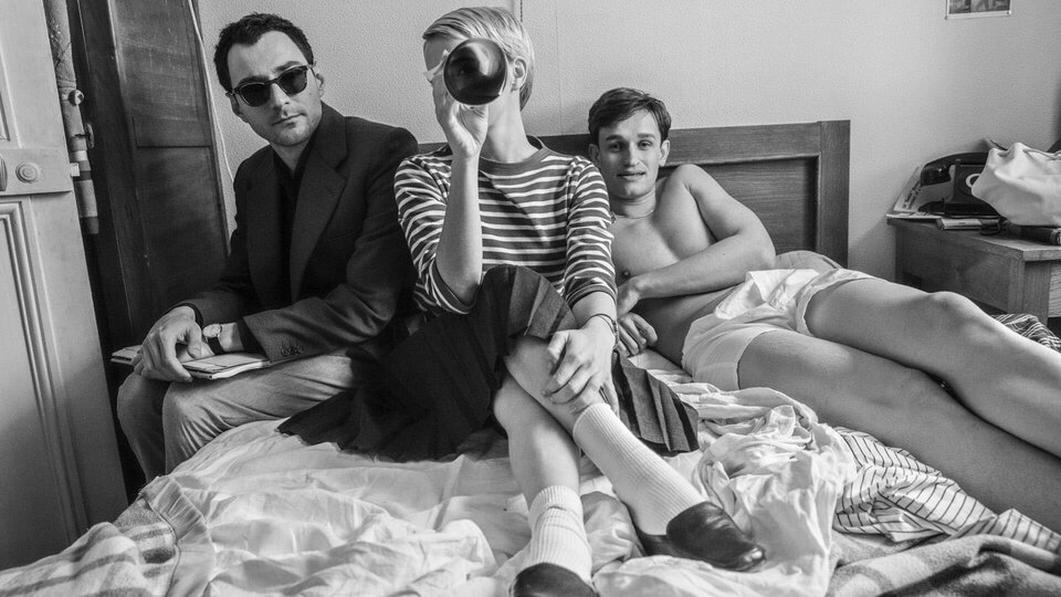 «Новая волна»: Линклейтер реконструирует атмосферу на съемках «На последнем дыхании»