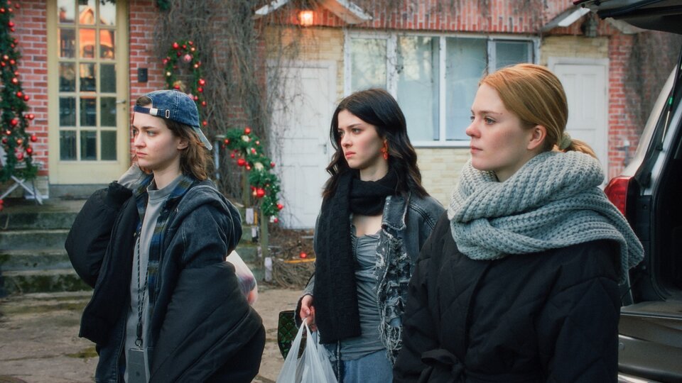 «Фейерверки днем»: китаец и чеховские три сестры