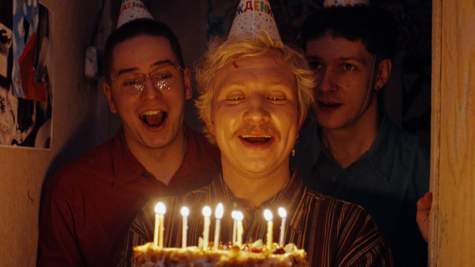 Фестиваль «Маяк» объявил программу. В конкурсе — новые Константин Бронзит, Надежда Михалкова и Татьяна Рахманова